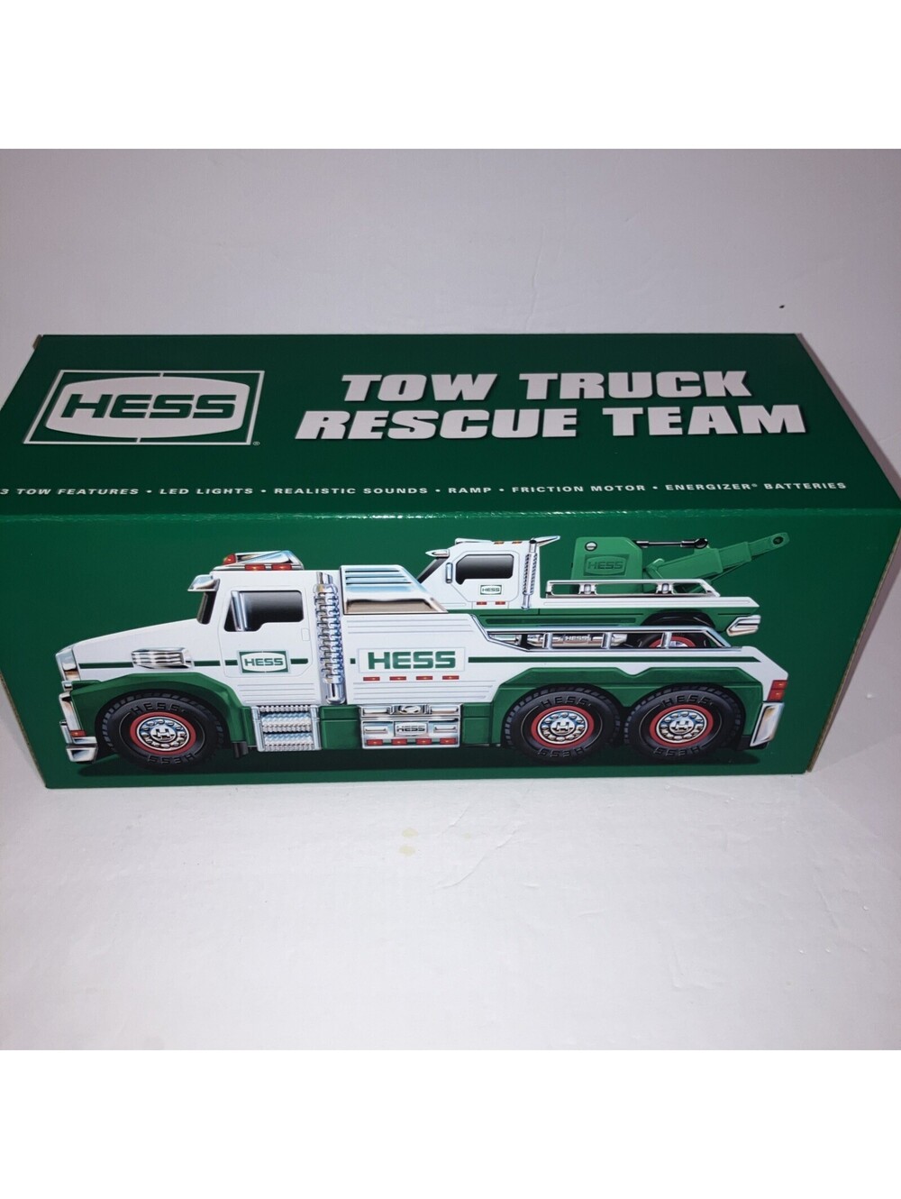 2019 Hess Tow Truck And Rescue Team Hess Truck NEW In Box - Picture 3 of 7